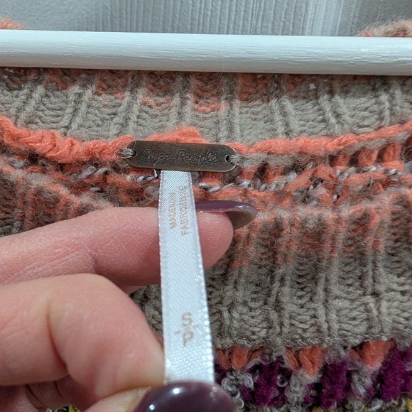 Free People 'Home For The Holiday' Sweater - Picture 8 of 10